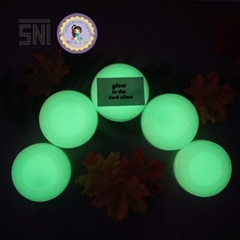 Slime Glow in the Dark 2