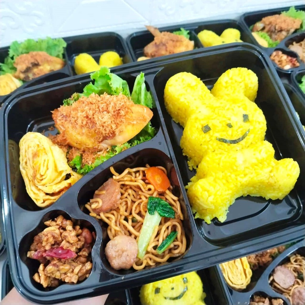 Berdikari Jaya Larasha Nasi Bento Karakter