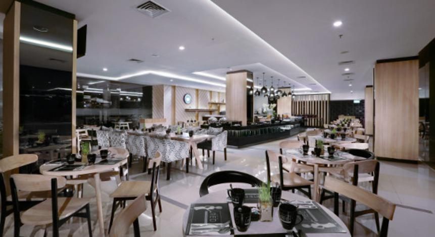 Neo Malioboro by ASTON 4