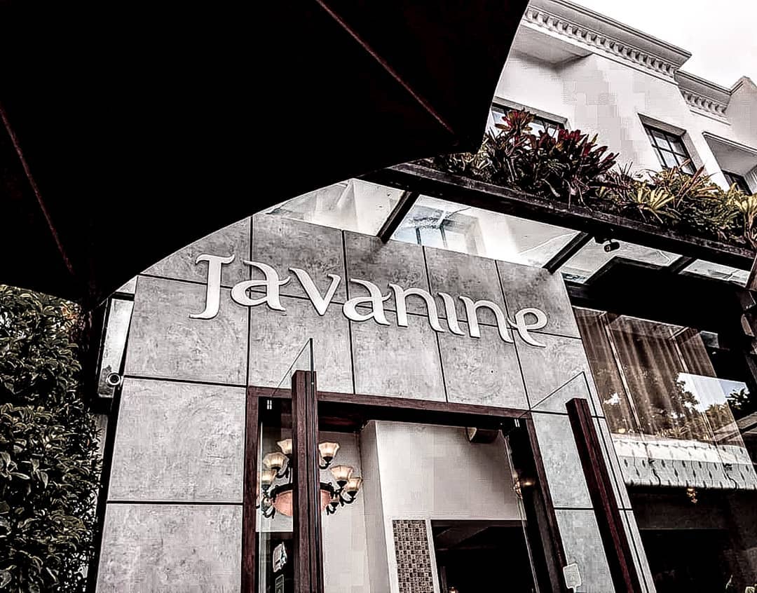 Javanine Resto 2