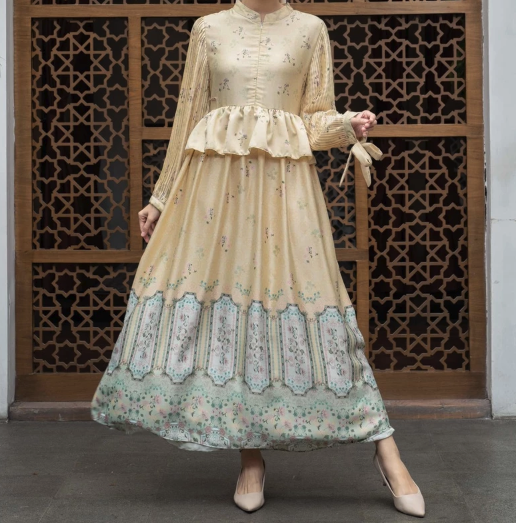 Mei Indithya Talenta Mayoutfit Summer Bloom Sarimbit Lebaran Butter Series