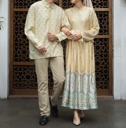 Mei Indithya Talenta Mayoutfit Summer Bloom Sarimbit Lebaran Butter Series