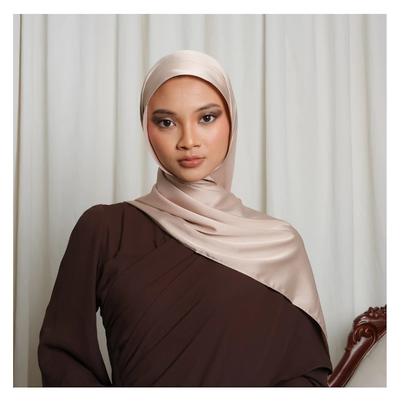 Tantri Namirah Savana Luxury Pashmina 3