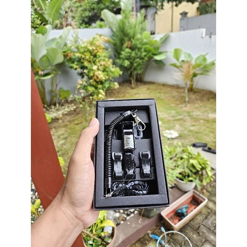 HRS Whistle  HR0030