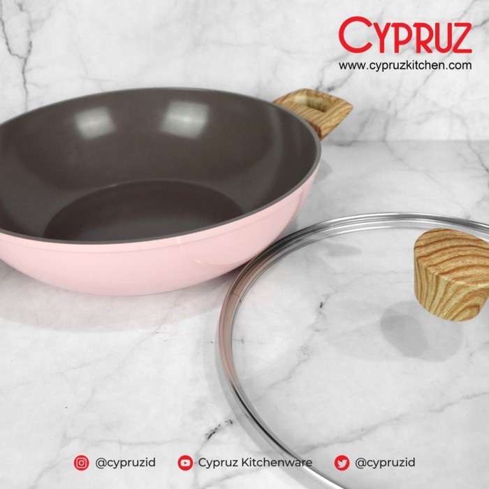Biyan Internasional Bahagia Cypruz Wok Pan Non Stick Pink Ceramic Series 28 cm KI 0873