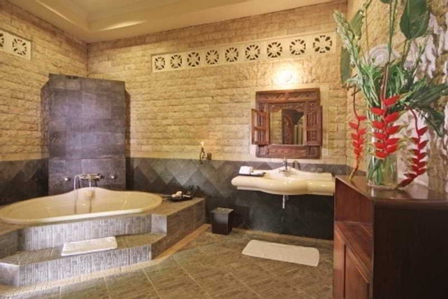 Joglo Plawang Villa & Resort 4