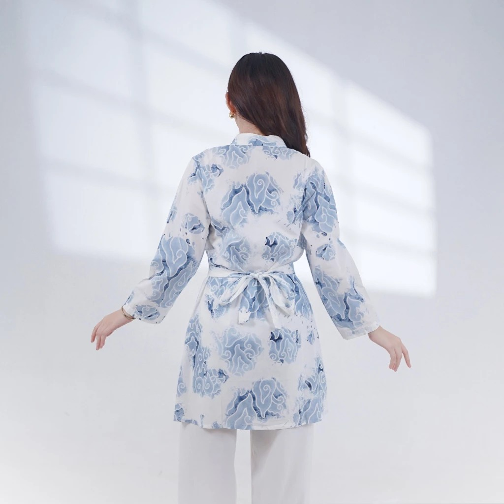 Trusmi Group Batik Trusmi Tunik Batik Motif Mega Mendung Bumi Tali Mop Biru 