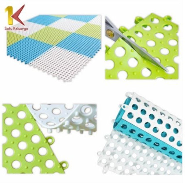 Satu Keluarga Keset Lantai Polkadot C236