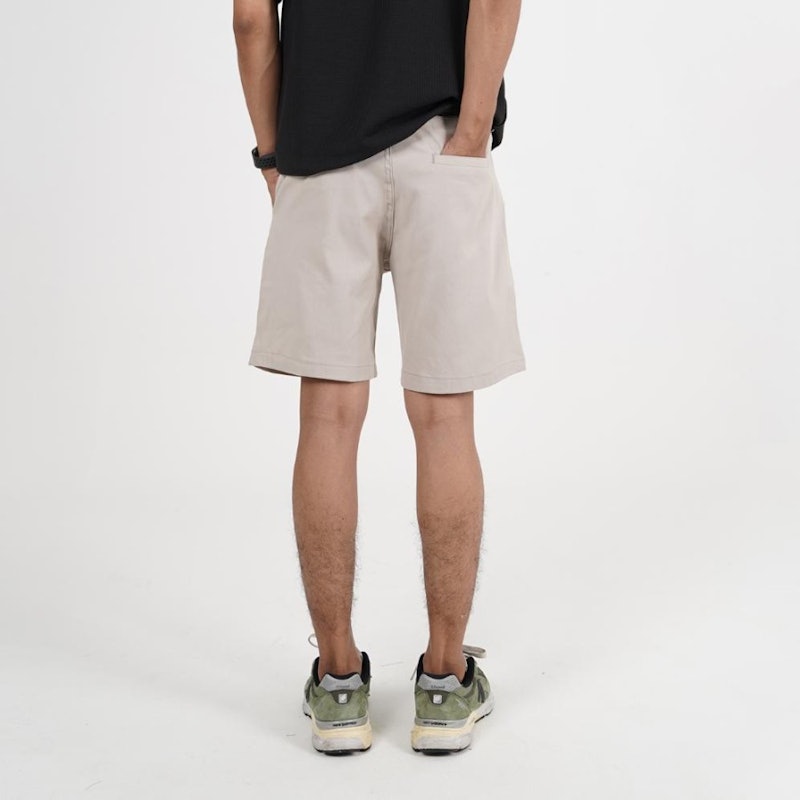 Fairgoods Celana Chinos Pendek Slim Fit Coklat Khaki 3
