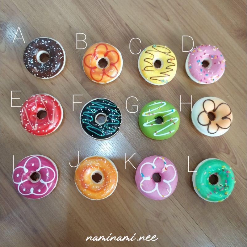 Tempelan Kulkas Squishy Donat Selai  3