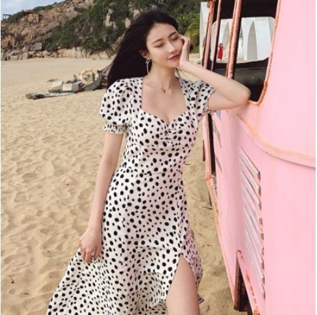 Newlan Dress Pantai Mid-Length Split Polkadot Qz004
