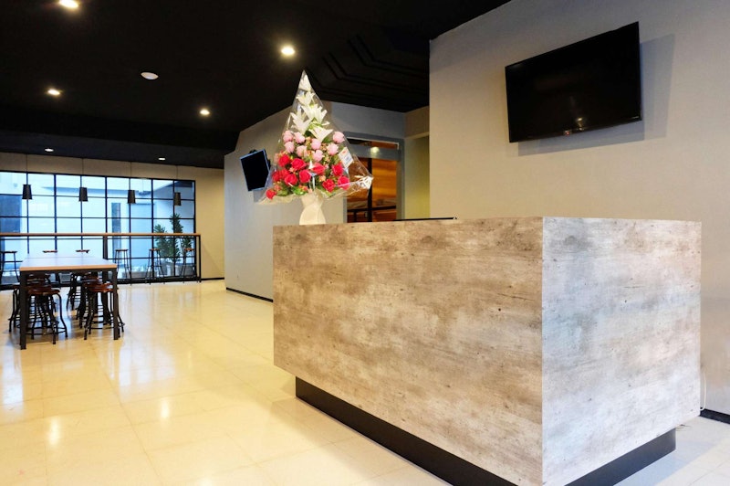 Livinn Hostel City Center Surabaya 3