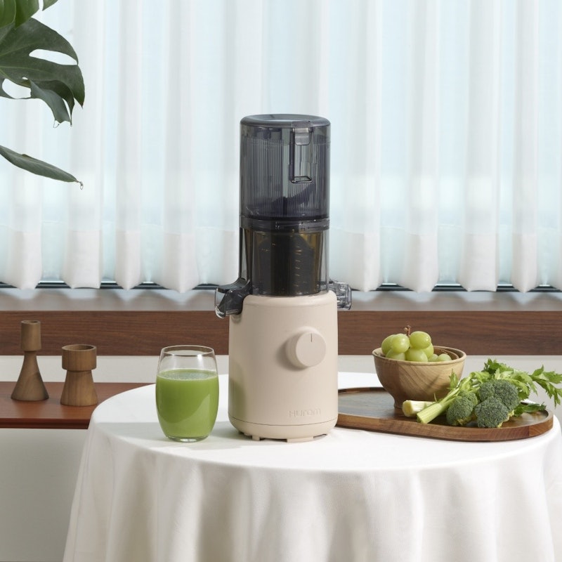 Hurom Easy Clean Slow Juicer 2
