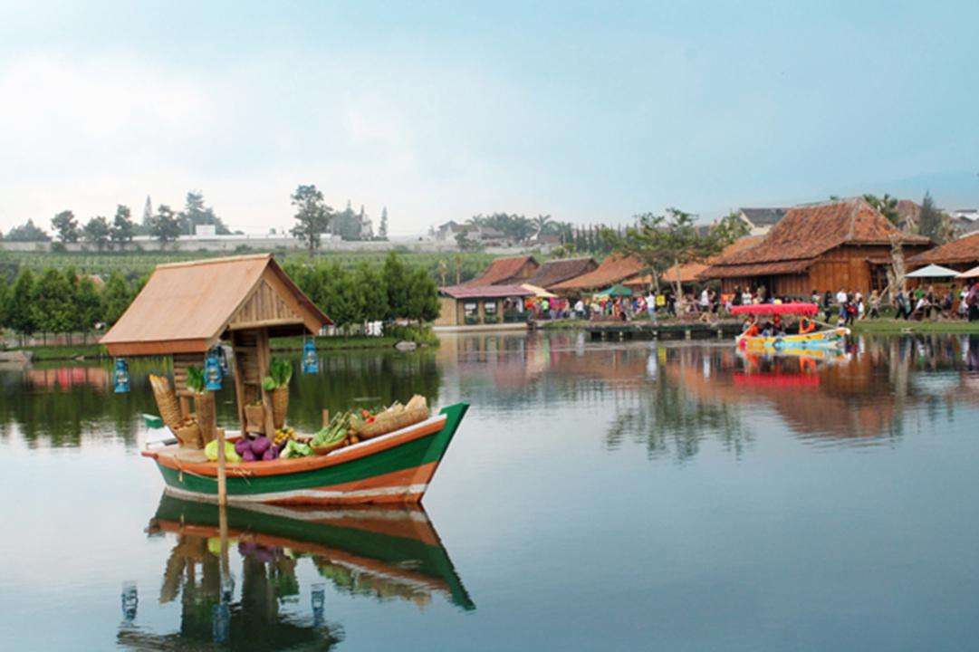 Floating Market Lembang 5