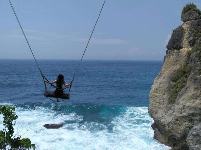 9 Rekomendasi Paket Tour Nusa Penida Terbaik  5