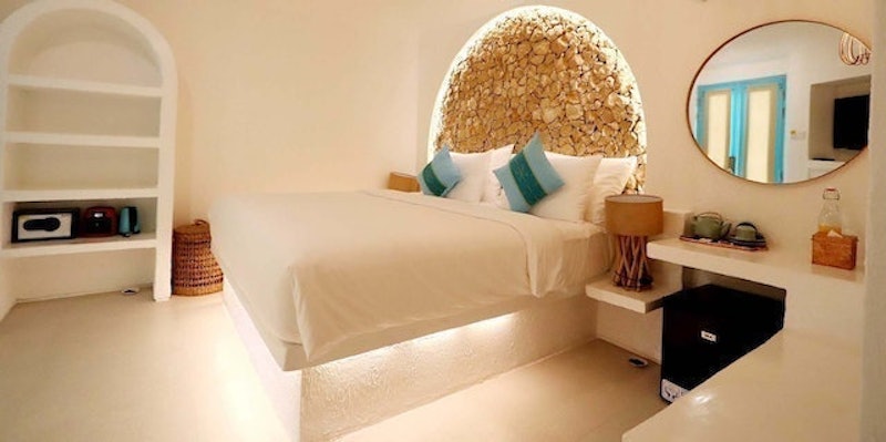 Loccal Collection Hotel 2
