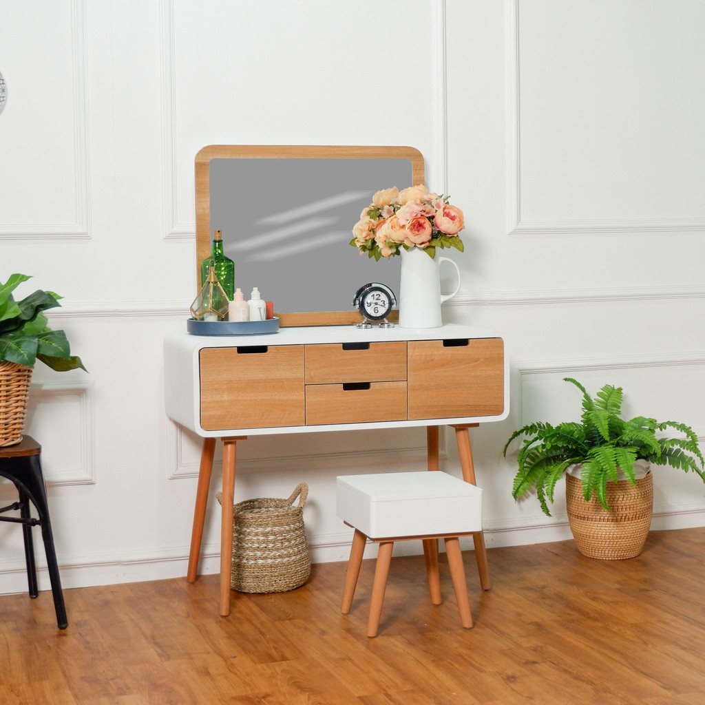 The Olive House The Olive House - Helsinki Console Set