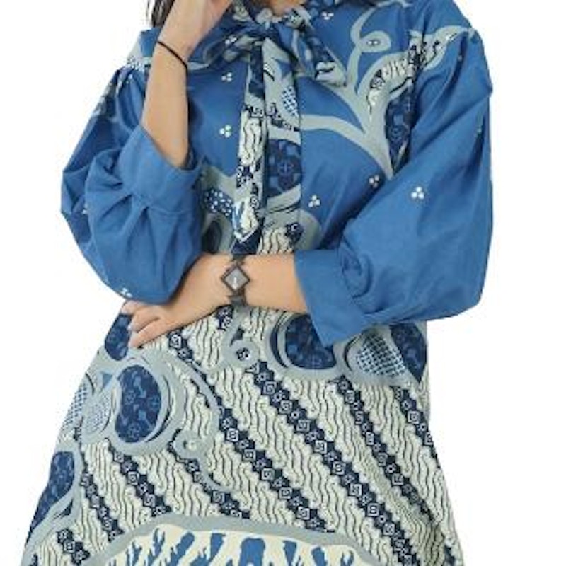 Batik Trusmi Blouse Batik Motif Liris Biru 4