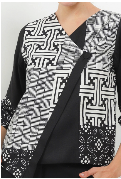  Rianty Batik Blouse Dallisa Dallas