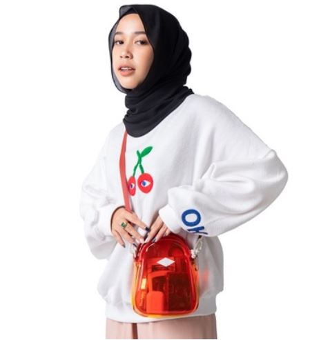 Visval Sling Bag VISVAL x Indy Ratna