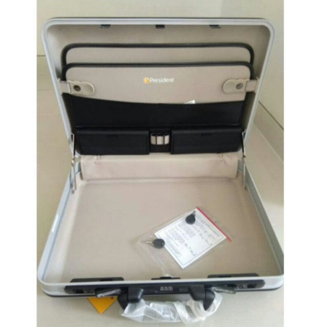 President Briefcase Fiber