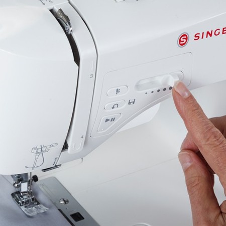 SINGER Confidence 7640 