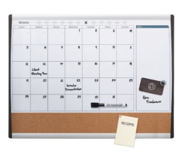 Quartet  Magnetic Planner Bulletin Arc Frame