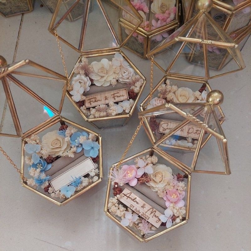 Minnie Crown Ring Box Terrarium 5