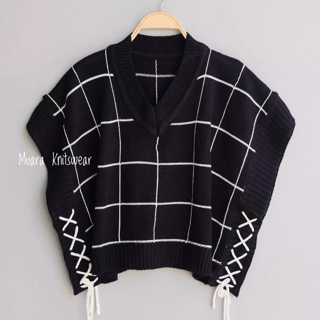  Muara Knitswear Zulaika Rompi Rajut Motif Kotak-Kotak