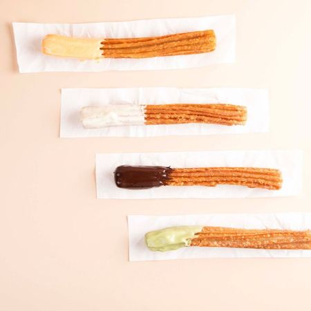 Freyabadi Indotama Tulip Cheese Easy Glaze