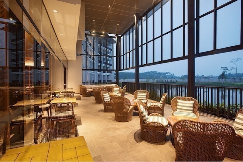Hotel Santika Premiere Bandara - Palembang 2