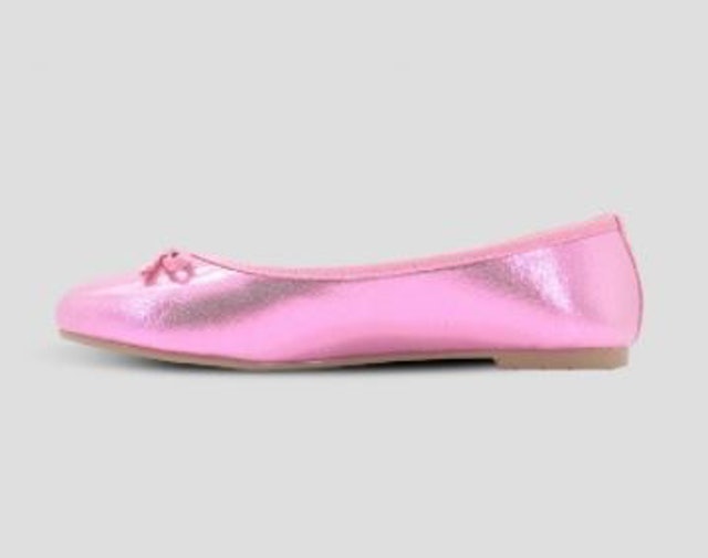 The Little Things She Needs Azura Soft Pink Metalic