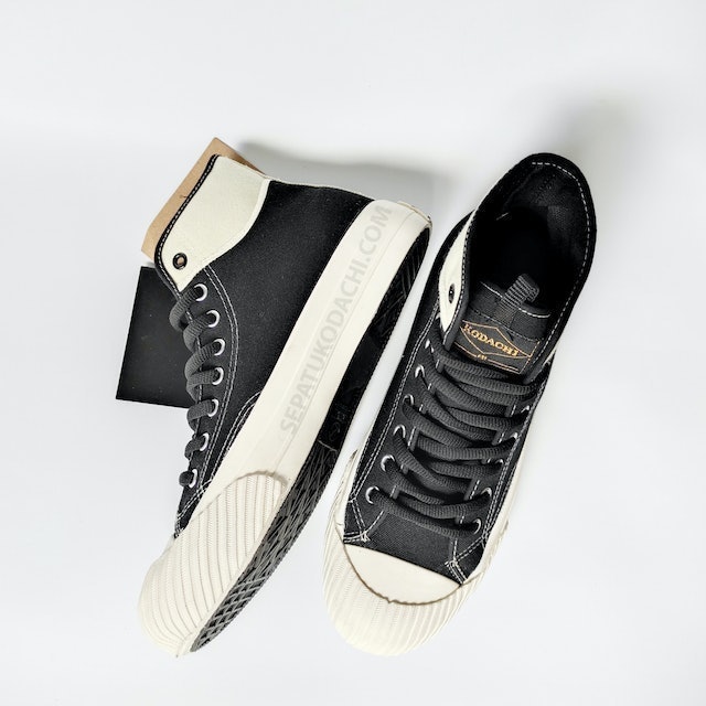 Kodachi Suksestama Kodachi The New Yorker High Black 