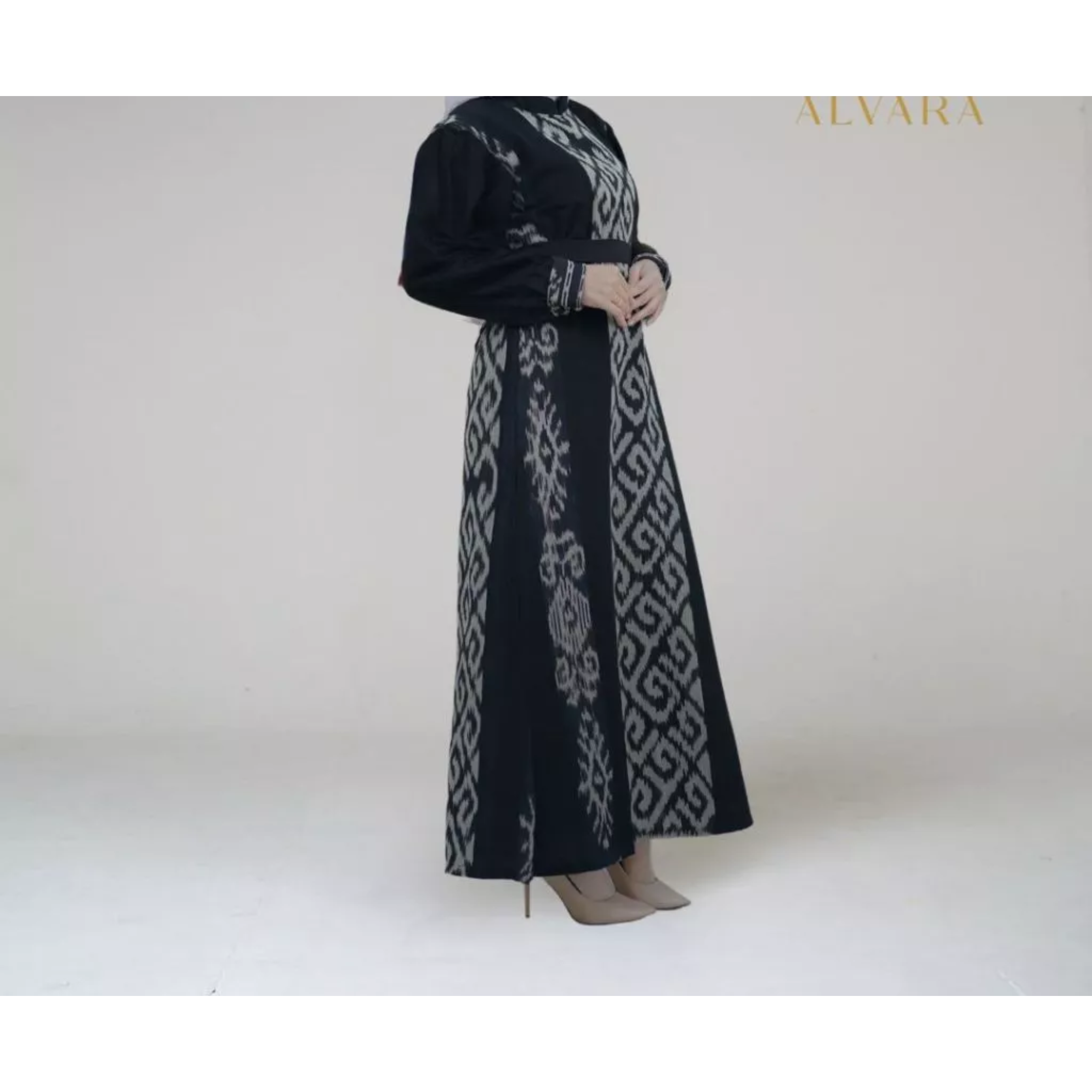 ALVARA Kana Dress Batik