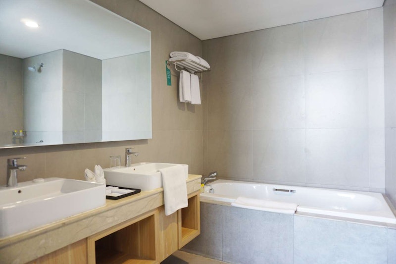 Golden Tulip Springhill Lampung 2