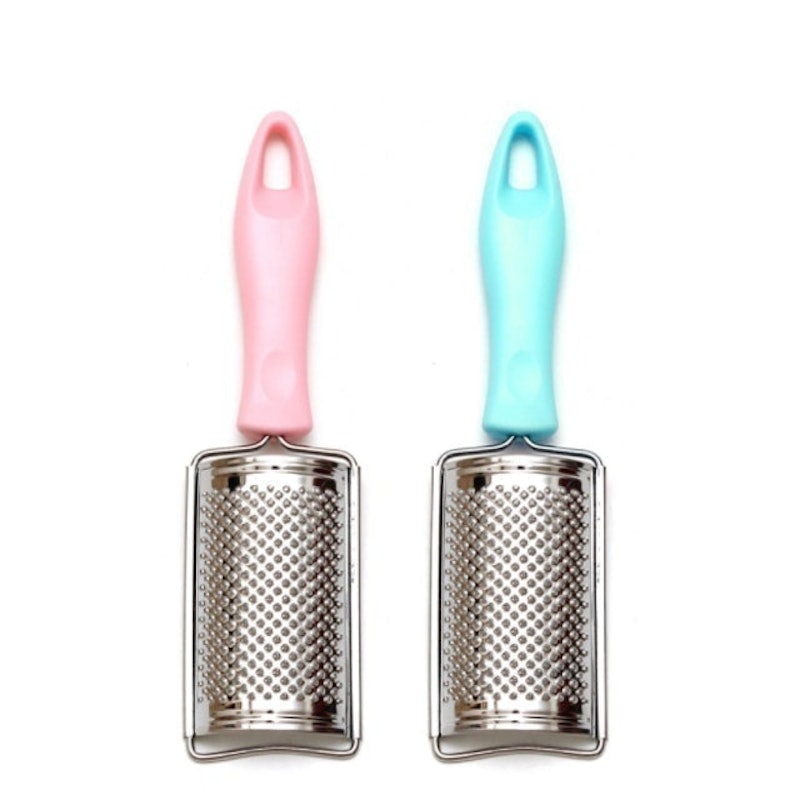 Curved Cheese Grater 1