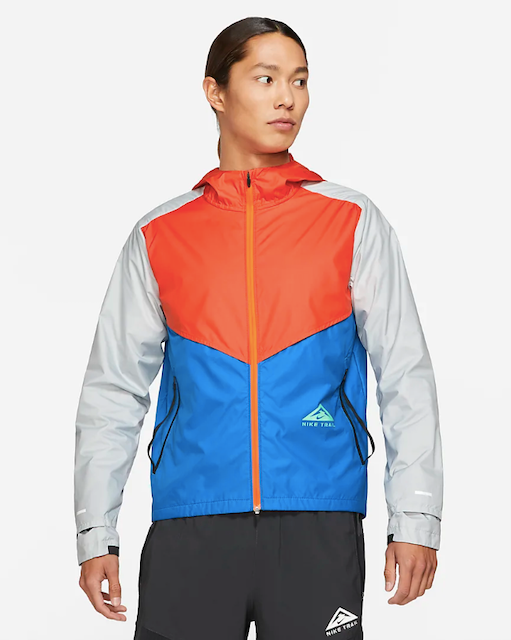 10 Rekomendasi Jaket Nike untuk Pria Terbaik  2
