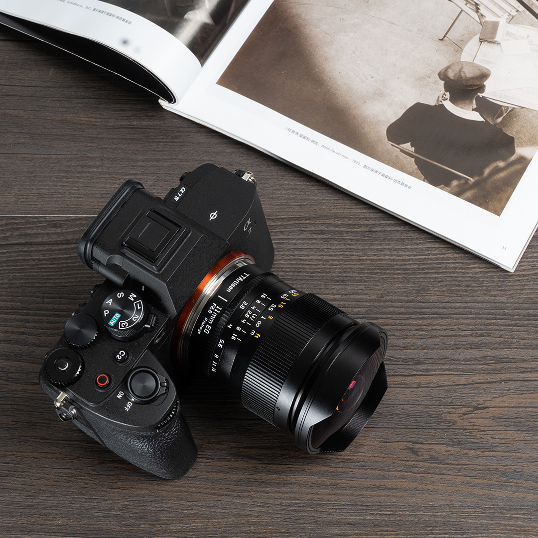 11mm F2.8 Fisheye Lens 4