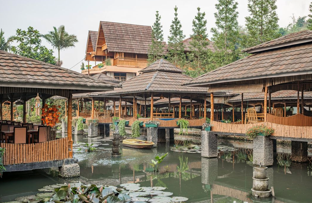 15 Rekomendasi Hotel di Bandung Terbaik  [Ada View Alam] (Terbaru Tahun 2026) 3