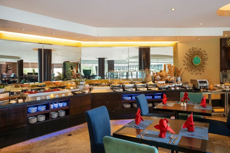 Ciputra Hotel Semarang 3