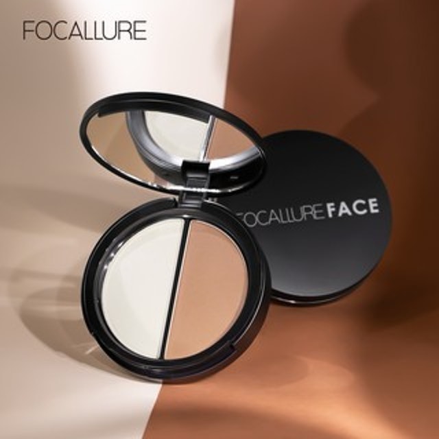 Highlighter & Coutour Makeup Palette 2