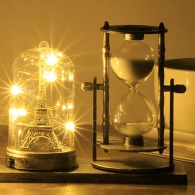  Pajangan Meja Jam Pasir Dekorasi Penghitung Waktu Kayu Frame - Menara Eiffel