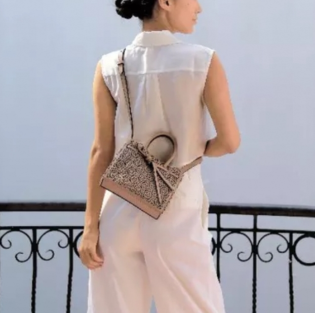 ELLA & GLO ELLA & GLO Sabrina Mini Genuine Leather Bag