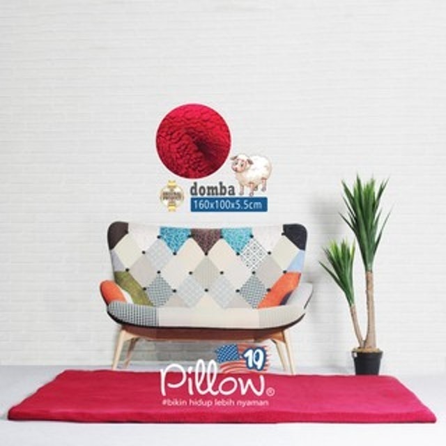 109 Pillow Karpet Bulu Domba Sintetis