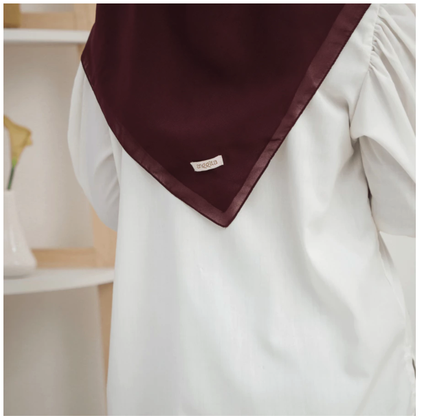  Anggita Hijab Jilbab Zipper Resleting Premium