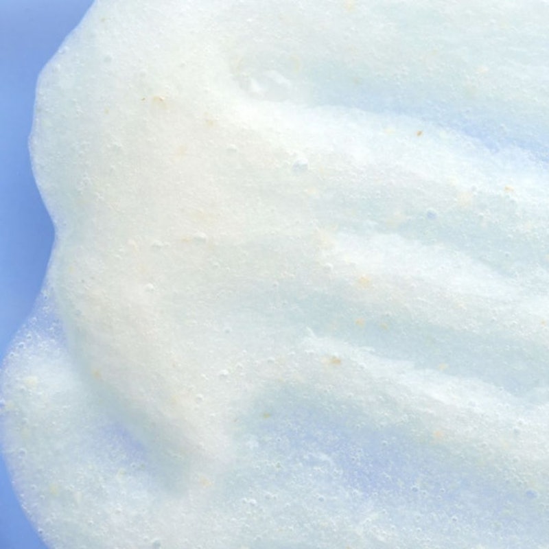 Harletté Oatmilk Gentle Facial Wash 5