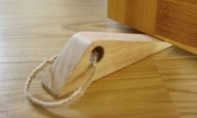 Door Stopper Solid Kayu