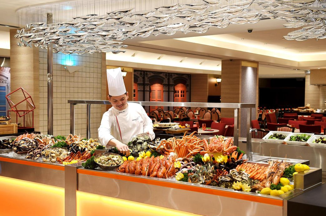  Royal Plaza on Scotts