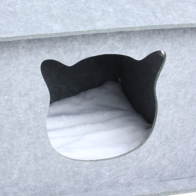 Foldable House with Cushion
