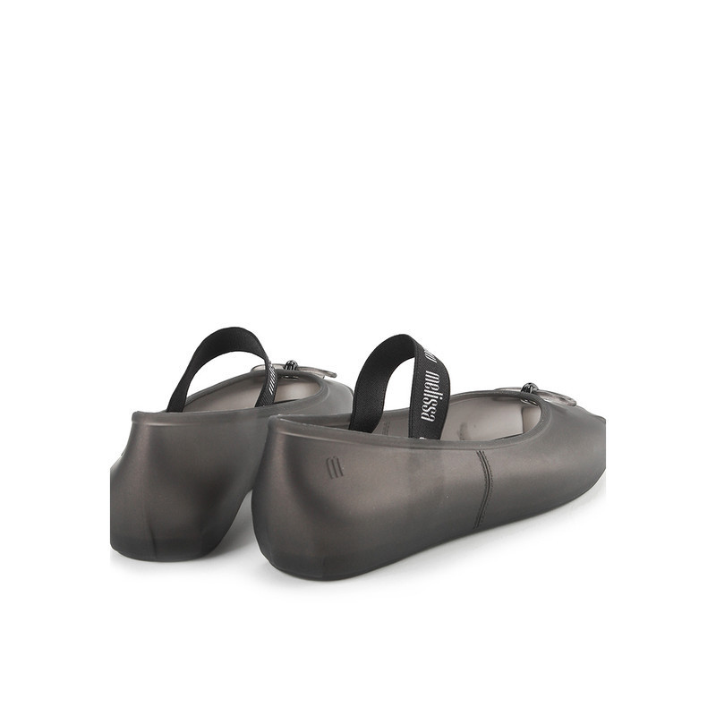 Grendene SA Melissa Sophie Ad